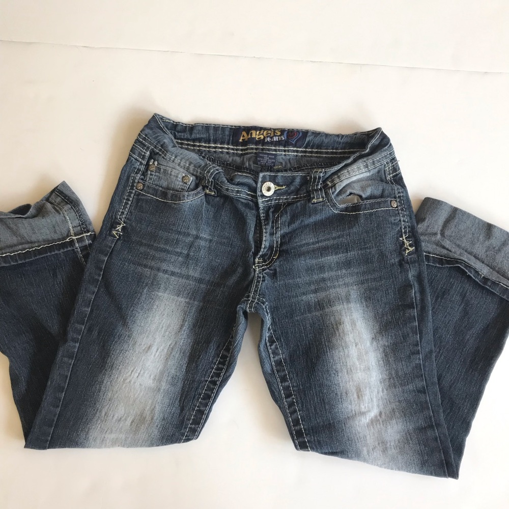 Angels Jeans Women Capris w/ embellishments EUC